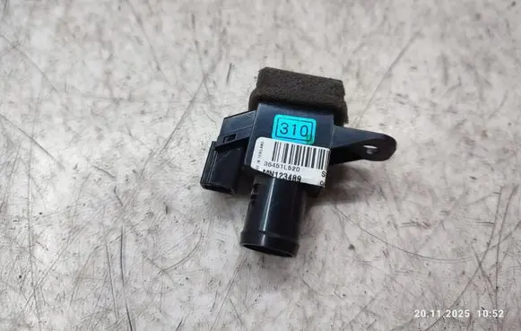 Mitsubishi L200 Interior temperature sensor MN123489