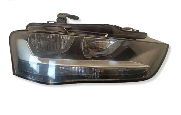 Audi A4 S4 B8 8K Headlight/headlamp 030127560205 306430654 LE10C6234