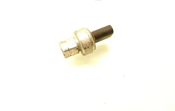 Dodge Grand Caravan Air conditioning (A/C) pressure sensor 68156982AA