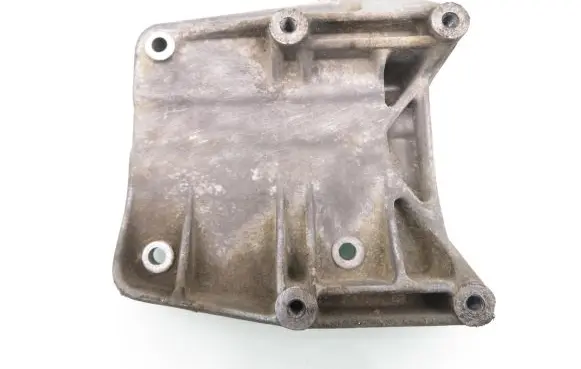 Audi 80 90 S2 B4 A/C compressor mount bracket 050260885D