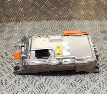 BMW i3 Voltage converter inverter 7952921 0437508645