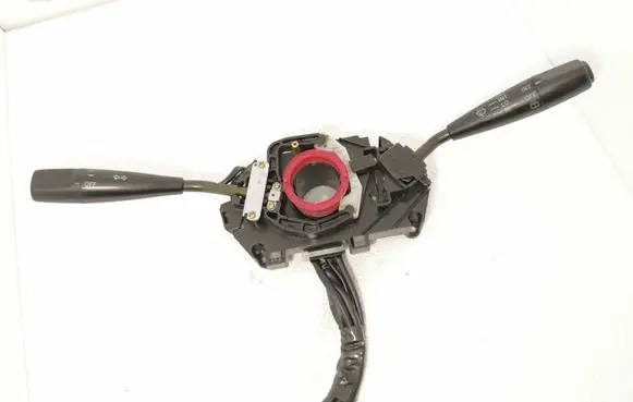 Toyota Corolla E110 Wiper turn signal indicator stalk/switch C14CV318