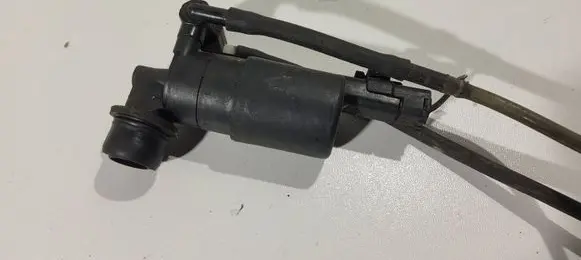 Audi A6 S6 C5 4B Windscreen/windshield washer pump 021168