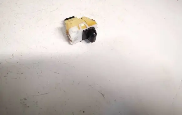 Audi A4 S4 B5 8D Sensor 8d0907539