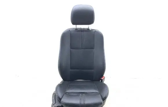BMW X3 E83 Front passenger seat 