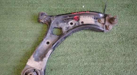 Hyundai Tucson TL Front lower control arm/wishbone 