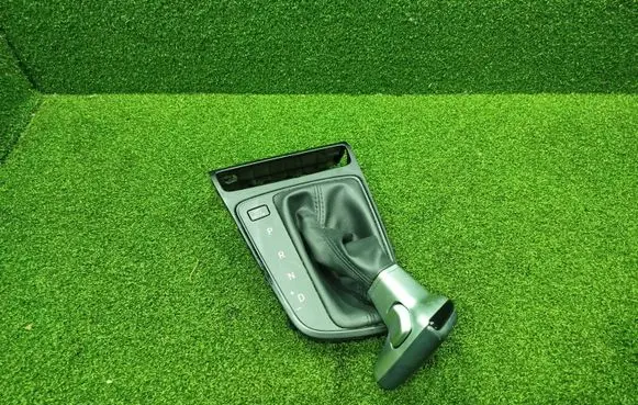 Hyundai Bayon Gear shifter surround trim plastic 84655Q0100
