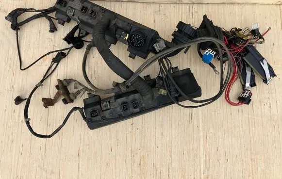 BMW 7 E32 Engine installation wiring loom 1702848