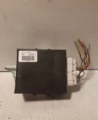 Toyota Avensis T220 Door control unit/module 73658912 8974105041 NH1367