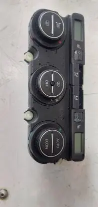 Volkswagen PASSAT B6 Climate control unit