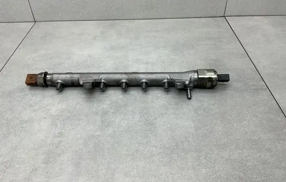 Audi A1 Fuel main line pipe 03L130764C 03L130089AA 03L906054A