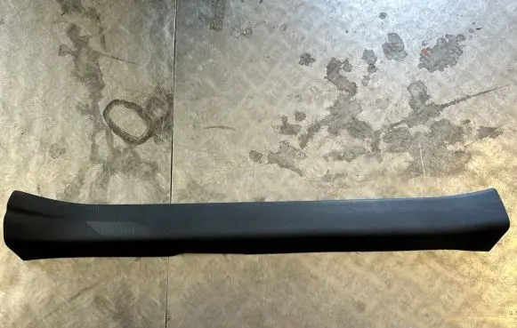 Toyota Auris E180 Front sill trim cover 6791402270