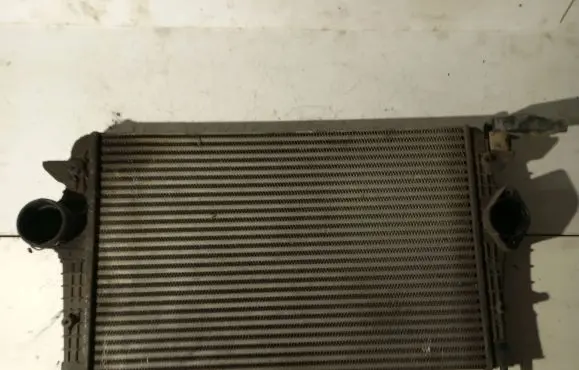Seat Alhambra (Mk1) Intercooler radiator 7M3145804