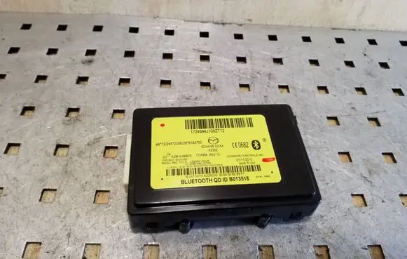 Mazda 3 II Bluetooth control unit module B013518 BDA466DHXA