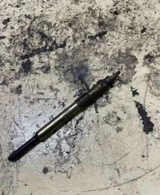 Volvo V50 Glow plug 