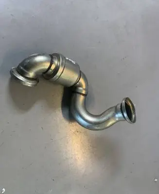 BMW 1 E81 E87 EGR valve line/pipe/hose 11717811788 11712354039