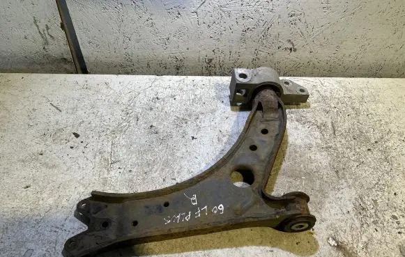 Front lower control arm/wishbone