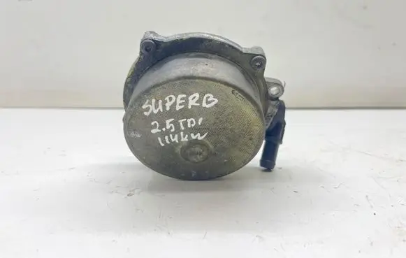 Skoda Superb B5 (3U) Vacuum pump 057145100C