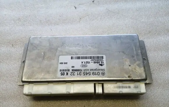 Mercedes-Benz CLK A208 C208 ABS control unit/module 0195453132 DSU9F29J03 10094615214