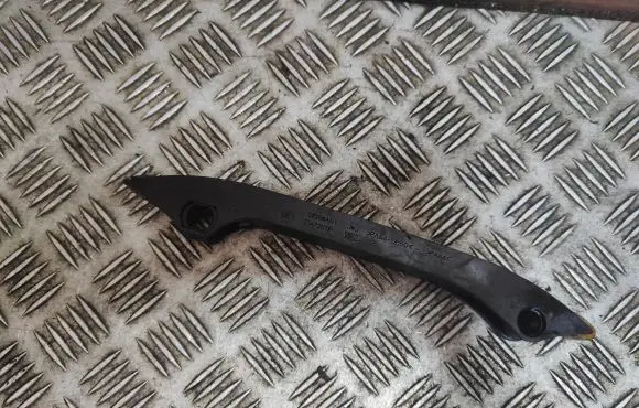 Maserati Levante Slide rail for timing chain 21472011F
