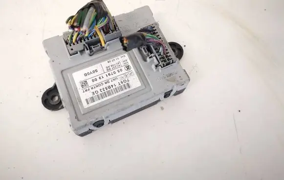Volvo V70 Door control unit/module 7G9T14B533GE