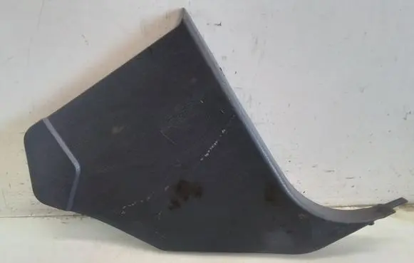 Mercedes-Benz ML W163 Foot area side trim 