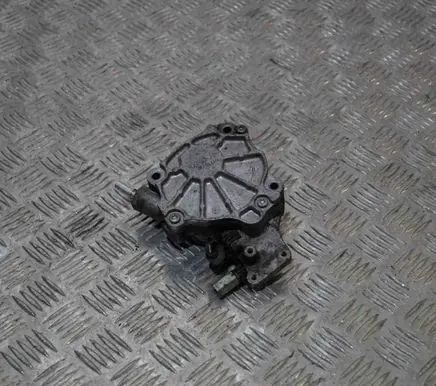 Land Rover Freelander 2 - LR2 Vacuum pump D171B1B2212P