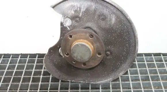 Audi A4 S4 B9 8W Rear wheel hub 8W0505459