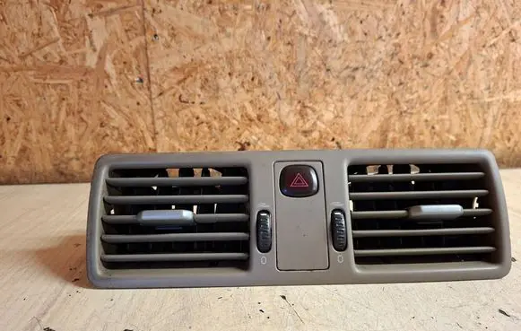 Volvo XC90 Dash center air vent grill 3409400 1264