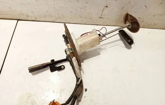 Subaru Legacy Fuel level sensor 