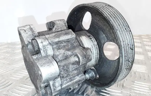 Power steering pump