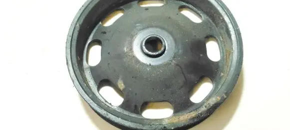 Volkswagen Golf V Crankshaft pulley 03c105255a