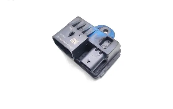 BMW 3 E90 E91 Glow plug pre-heat relay 7810856 0522120103 781085603