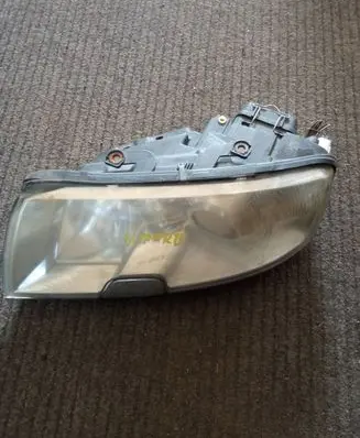 Skoda Superb B5 (3U) Headlight/headlamp 24674500L