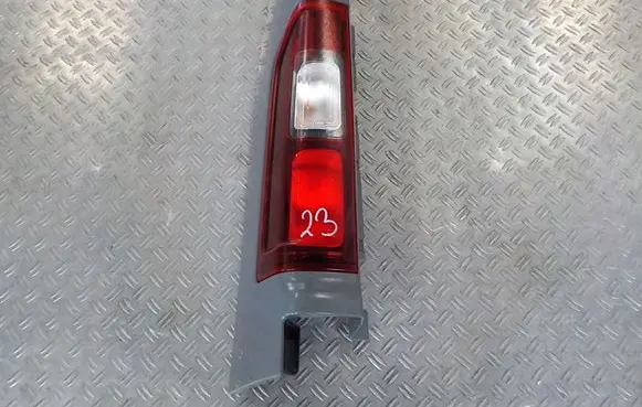 Renault Trafic III (X82) Rear/tail lights