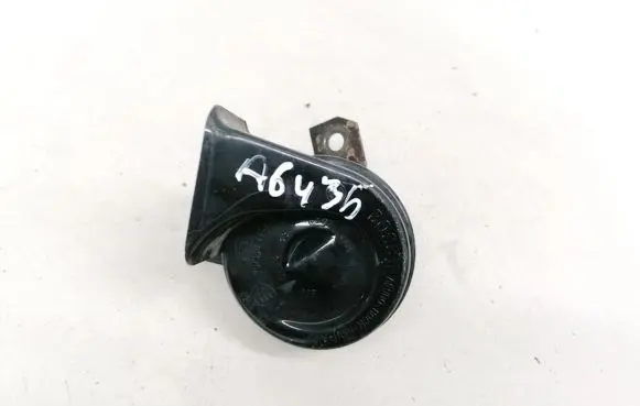 Nissan Micra Horn signal E9011157