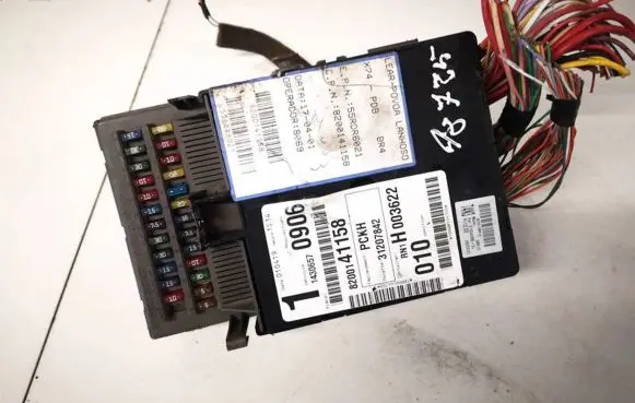 Renault Laguna II Fuse box set 8200141158