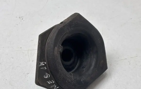 Renault Megane III Rear coil spring rubber mount 552400003R