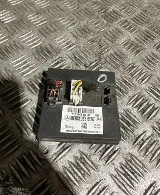 Mercedes-Benz E W211 Comfort/convenience module 2115450532