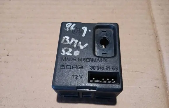 BMW 5 E28 Screen/display/small screen 1367688 303103158