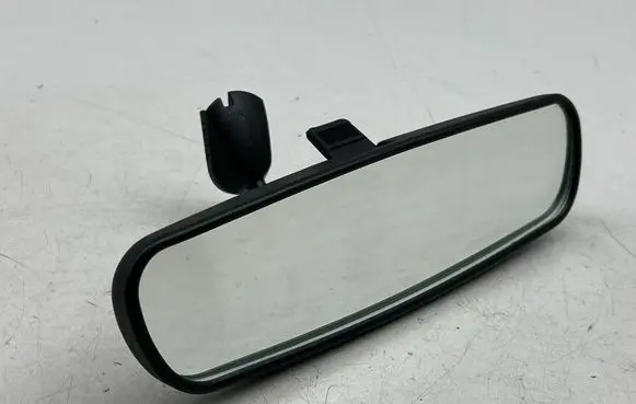 Rear view mirror (interior)