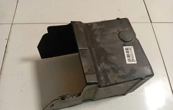 Ford Mondeo MK IV Battery box tray 6G9110757AE