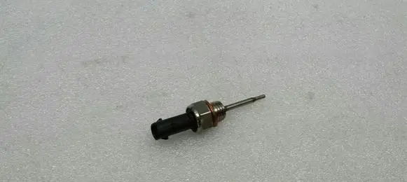 Volkswagen Golf VII Intake air temperature sensor 03N906081A