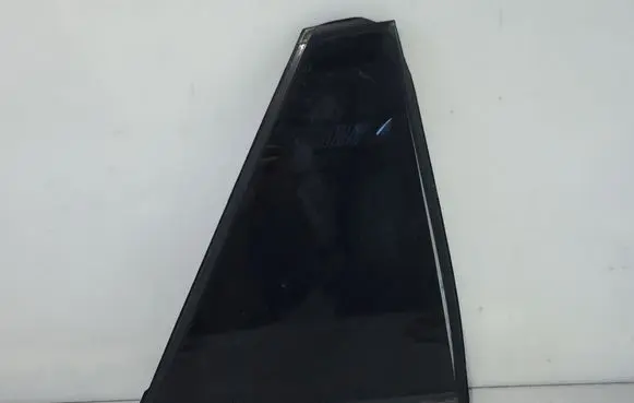 Rear vent window glass