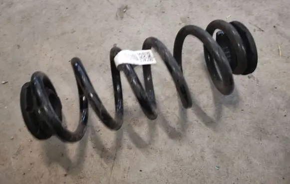 Chevrolet Volt II Rear coil spring 23306960 799117036