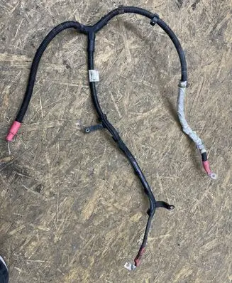 BMW 2 F22 F23 Positive cable (battery) 7823298