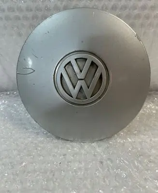 Volkswagen Golf III Original wheel cap 1h0601149H