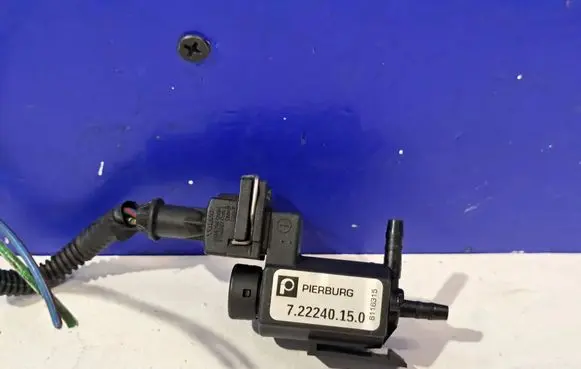 Volvo S60 Engine mount vacuum valve 31430034