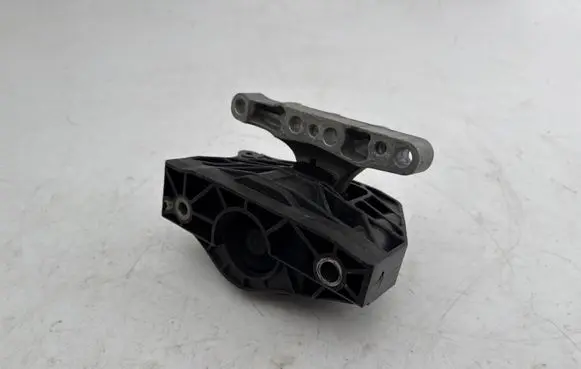 Citroen C4 III e-C4 Engine mount bracket 243427