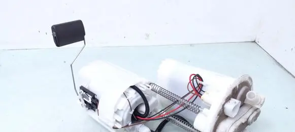 Hyundai i20 (GB IB) In-tank fuel pump 31110C8000 1000D03470